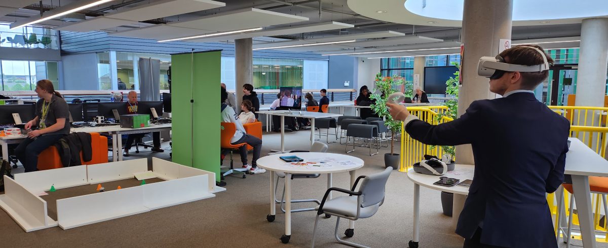 Students using the Makerspace at Cardiff and Vale College